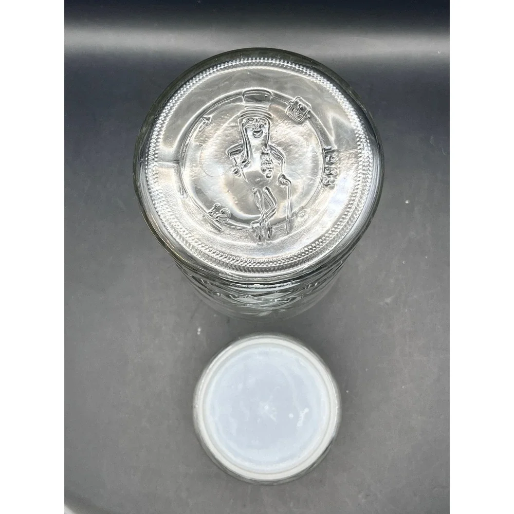 Vtg 1983 Mr. Peanut Glass Jar Canister with Lid Diamond Pattern Embossed 1983 8